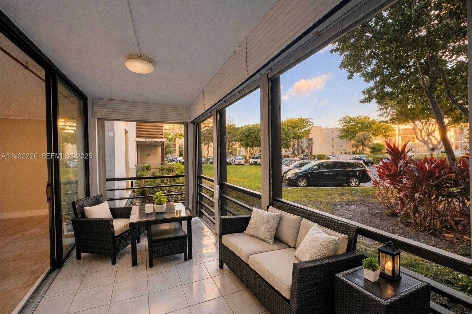 Small Image of 20400 WEST COUNTRY CLUB DR #115, Aventura Number 10