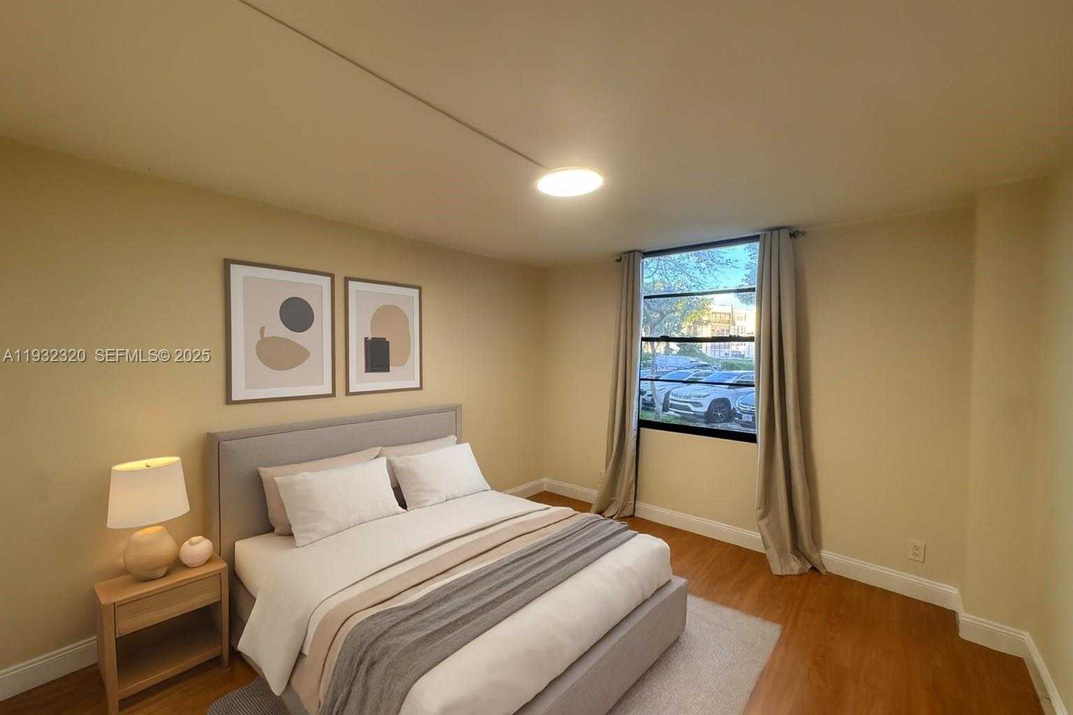 Small Image of 20400 WEST COUNTRY CLUB DR #115, Aventura Number 4