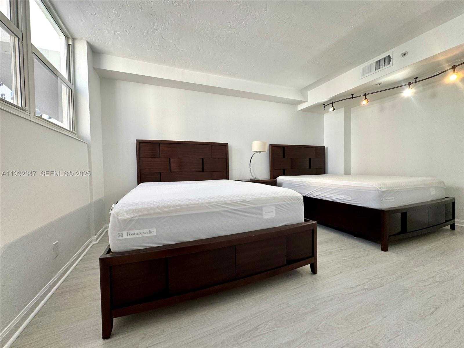 Small Image of 3001 SOUTH OCEAN DR #645, Hollywood Number 17