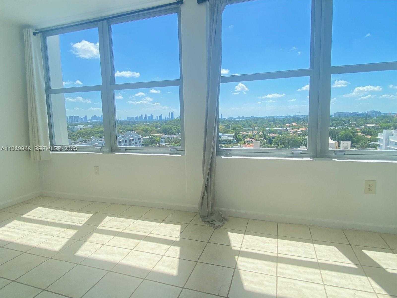 Small Image of 2899 COLLINS AVE #1144, Miami Beach Number 12