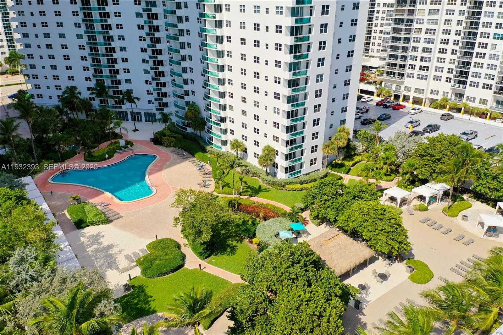 Small Image of 3001 SOUTH OCEAN DR #335, Hollywood Number 23