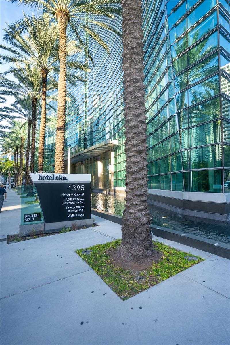 Small Image of 1395 BRICKELL AVE #3012, Miami Number 12