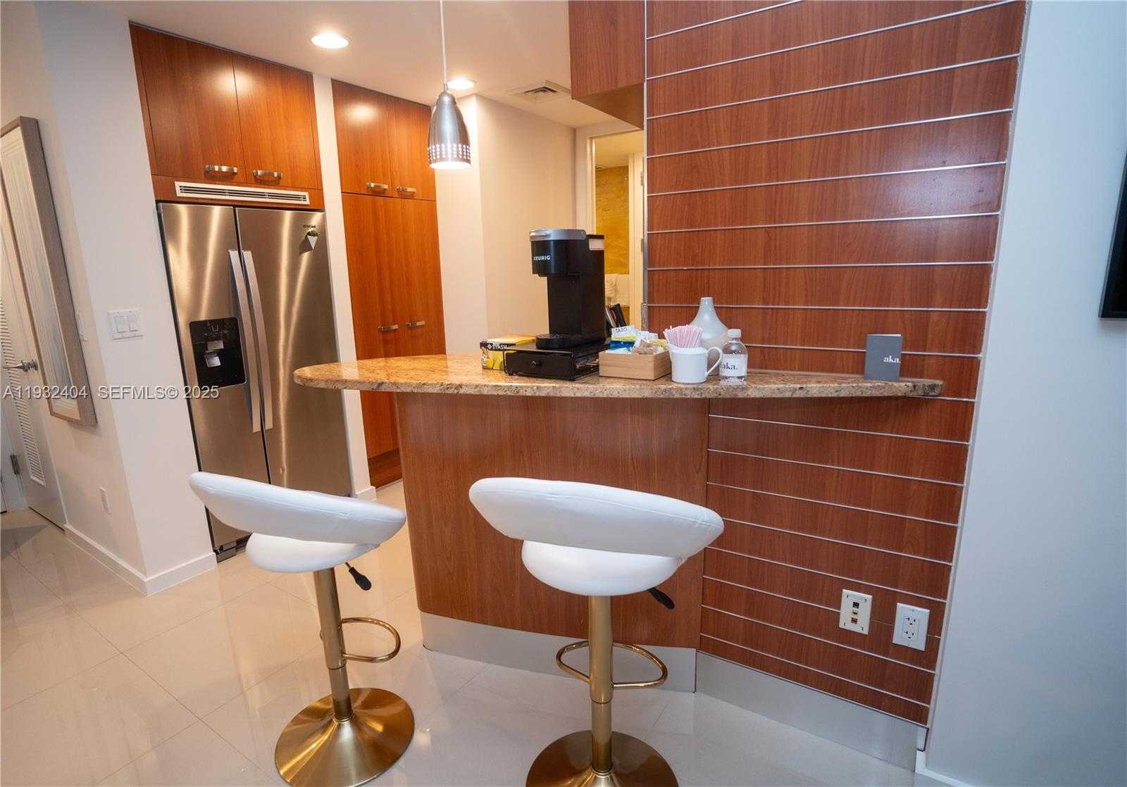 Small Image of 1395 BRICKELL AVE #3012, Miami Number 6