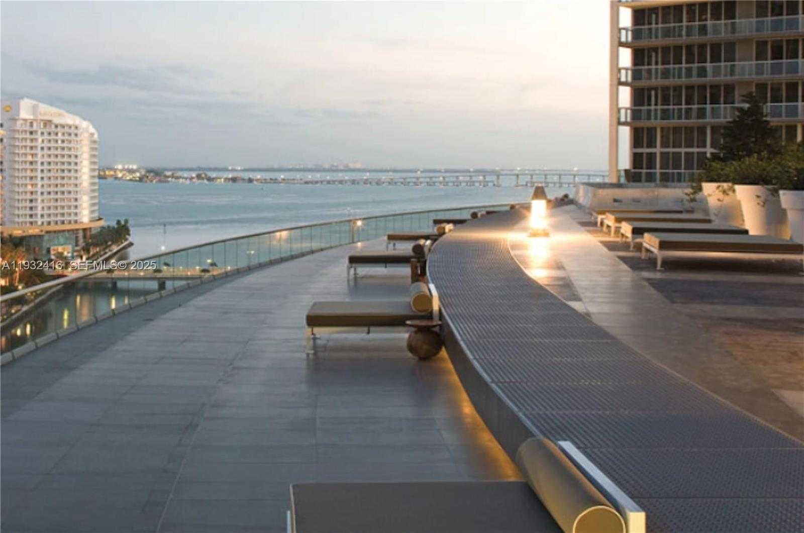 Small Image of 495 BRICKELL AVE #2301, Miami Number 6