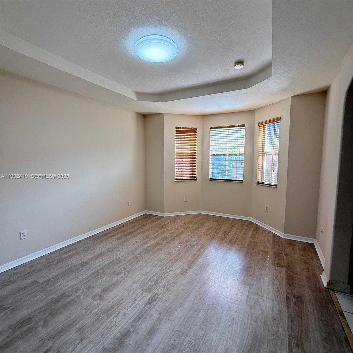 Small Image of 16660 SOUTH WEST 83RD LN #16660, Miami Number 15