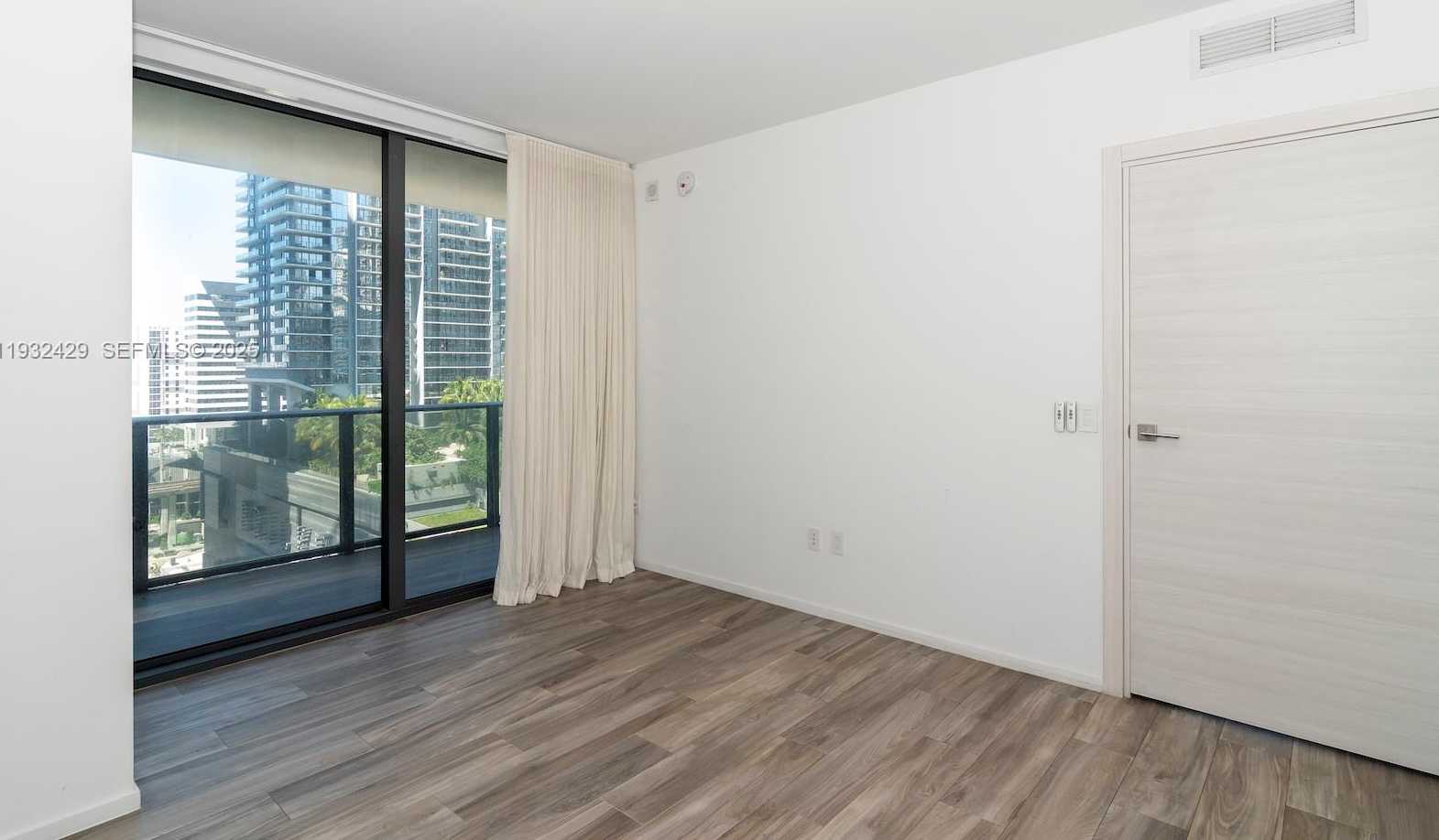 Small Image of 801 SOUTH MIAMI AVE #1409, Miami Number 22