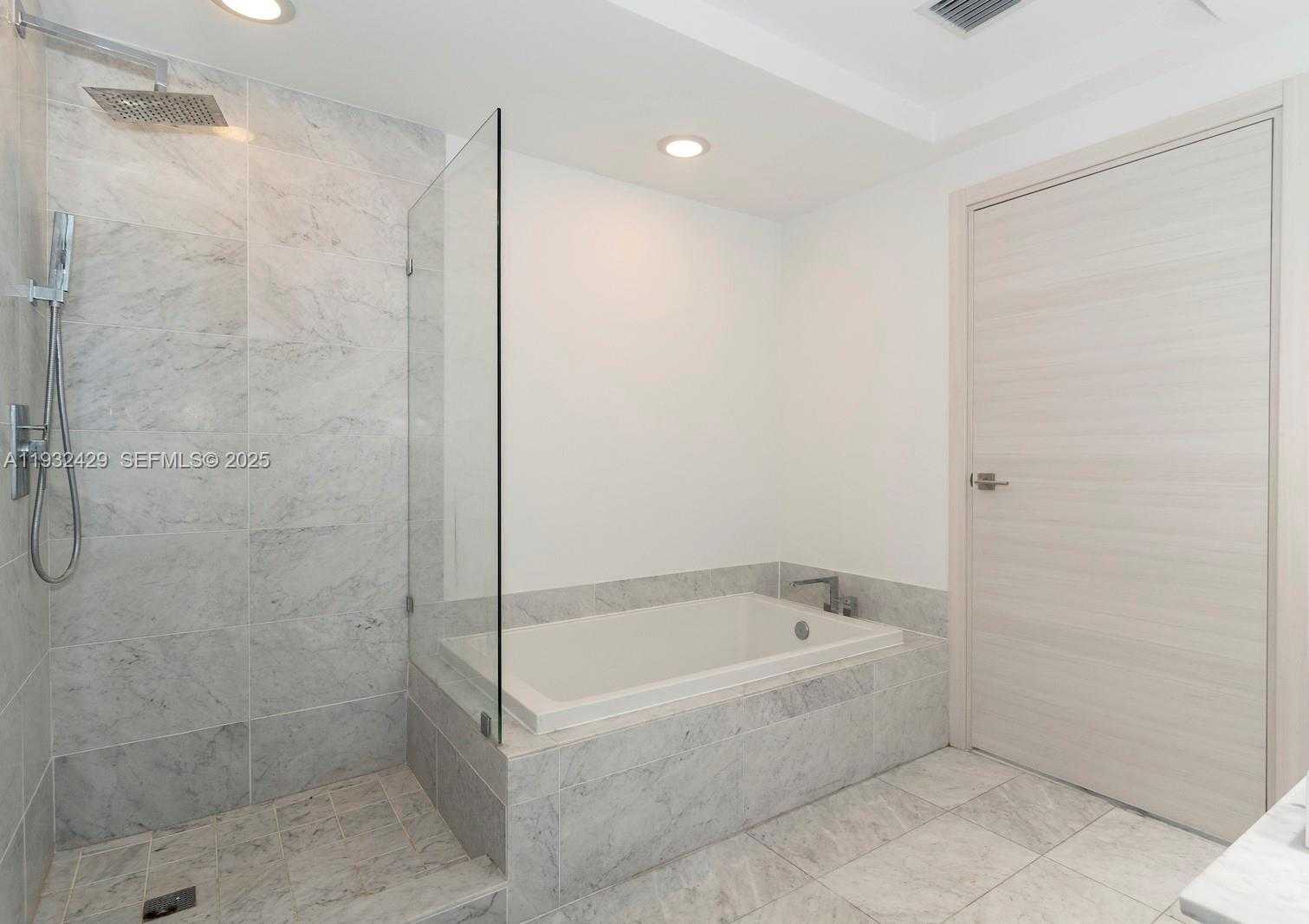 Small Image of 801 SOUTH MIAMI AVE #1409, Miami Number 28