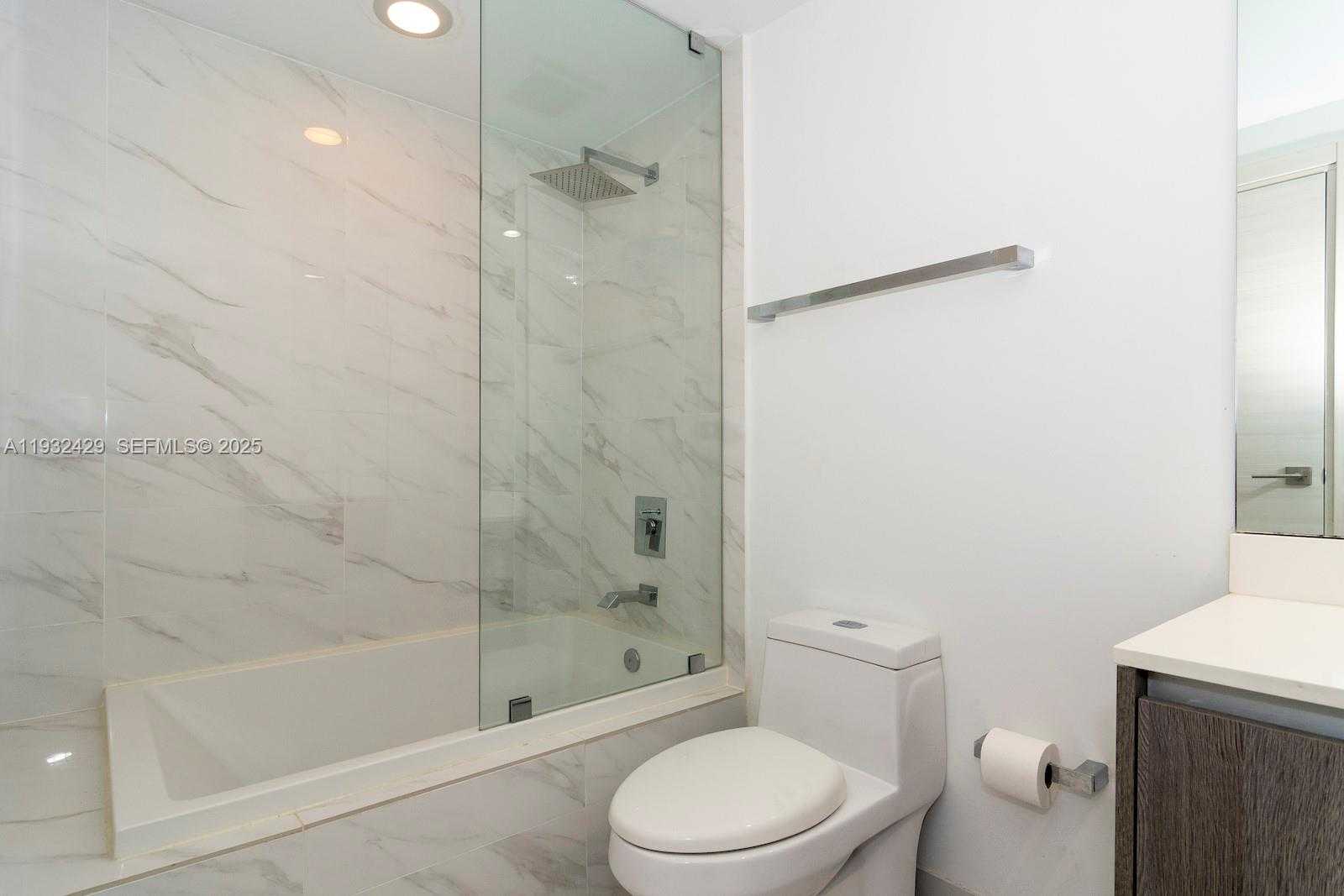 Small Image of 801 SOUTH MIAMI AVE #1409, Miami Number 40