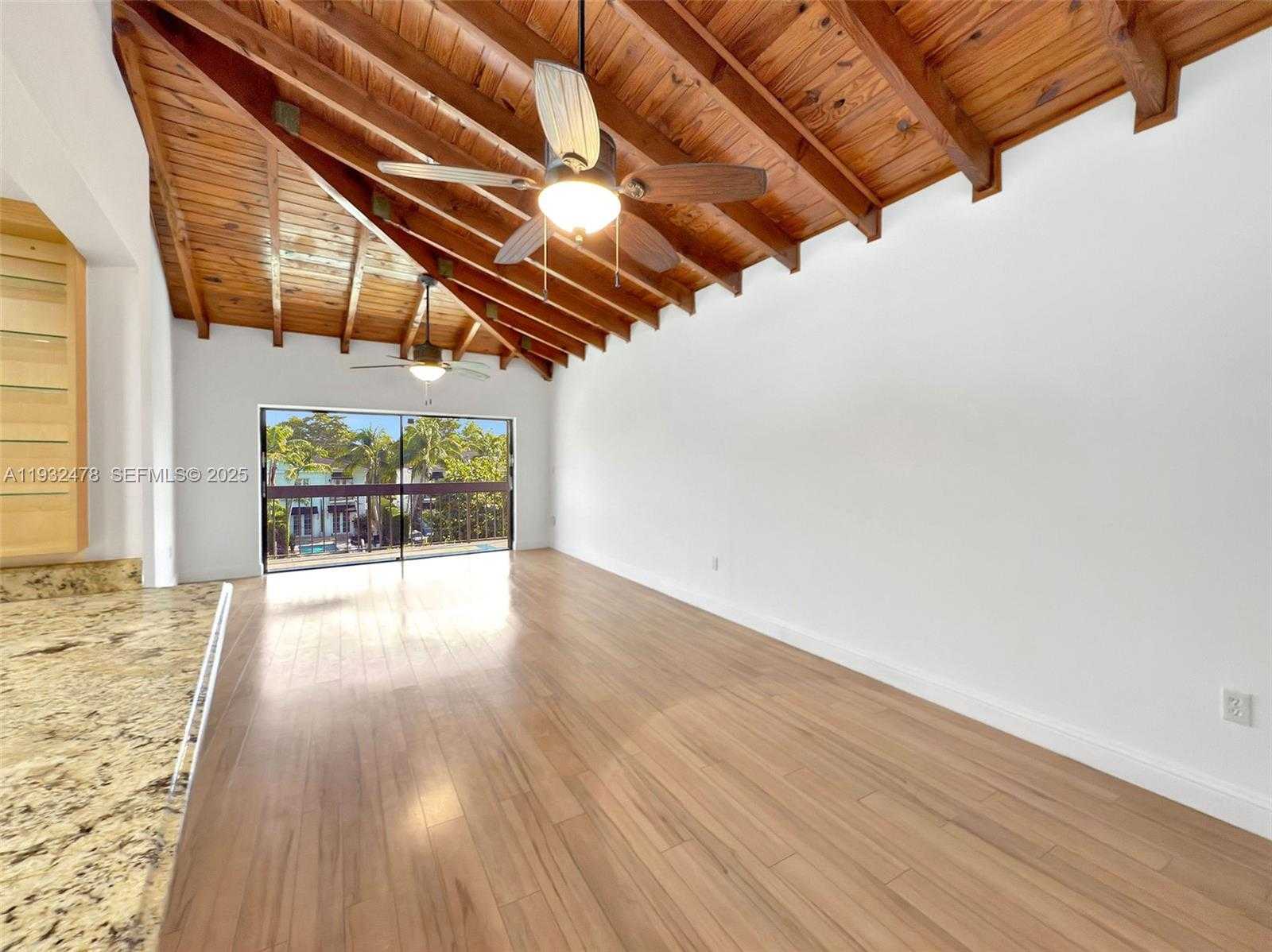 Small Image of 5201 ORDUNA DR #15, Coral Gables Number 6