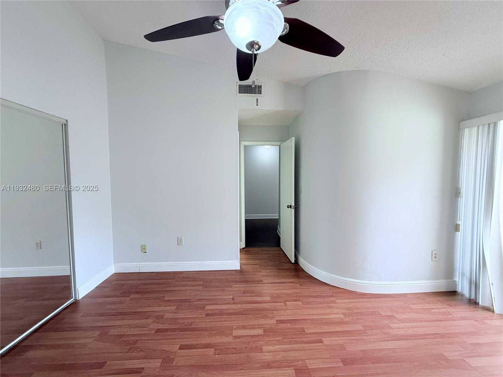 Small Image of 11354 SOUTH WEST 132ND CT, Miami Number 21