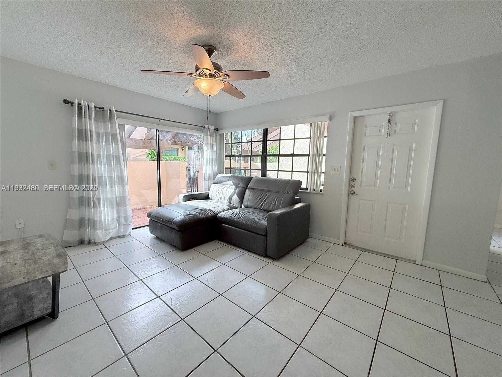 Small Image of 11354 SOUTH WEST 132ND CT, Miami Number 6