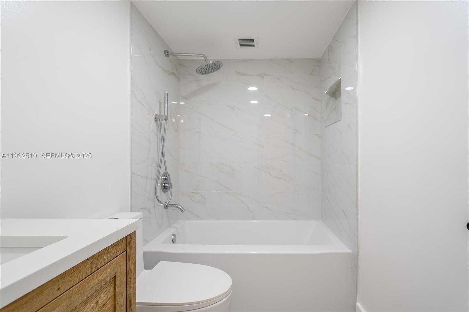 Small Image of 8708 SOUTH WEST 79TH PL #8708, Miami Number 13