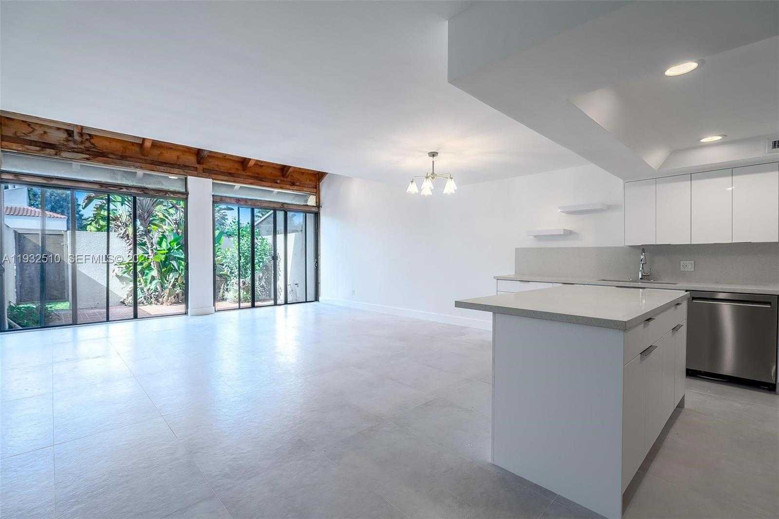 Small Image of 8708 SOUTH WEST 79TH PL #8708, Miami Number 18