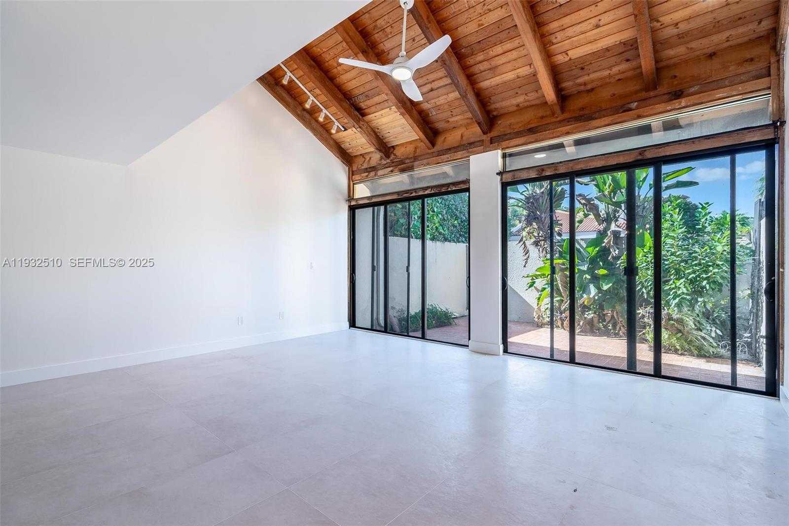 Small Image of 8708 SOUTH WEST 79TH PL #8708, Miami Number 29