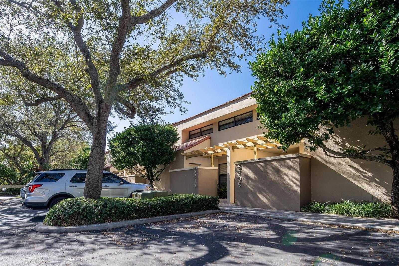 Small Image of 8708 SOUTH WEST 79TH PL #8708, Miami Number 3