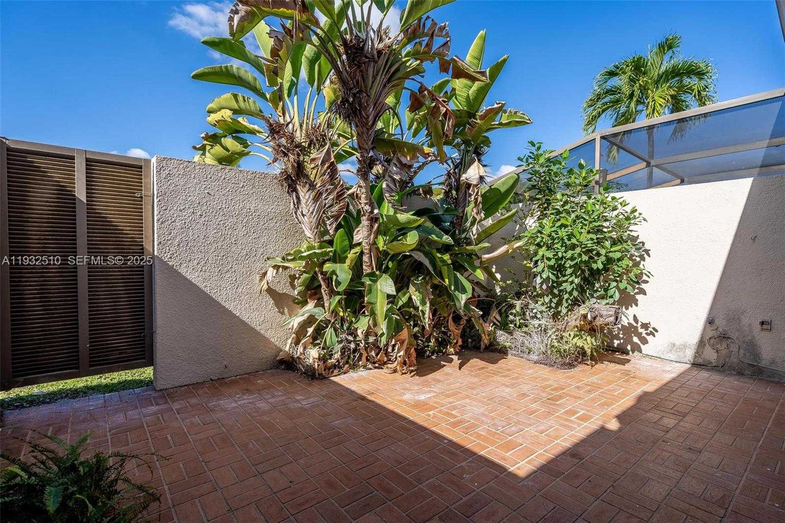 Small Image of 8708 SOUTH WEST 79TH PL #8708, Miami Number 31