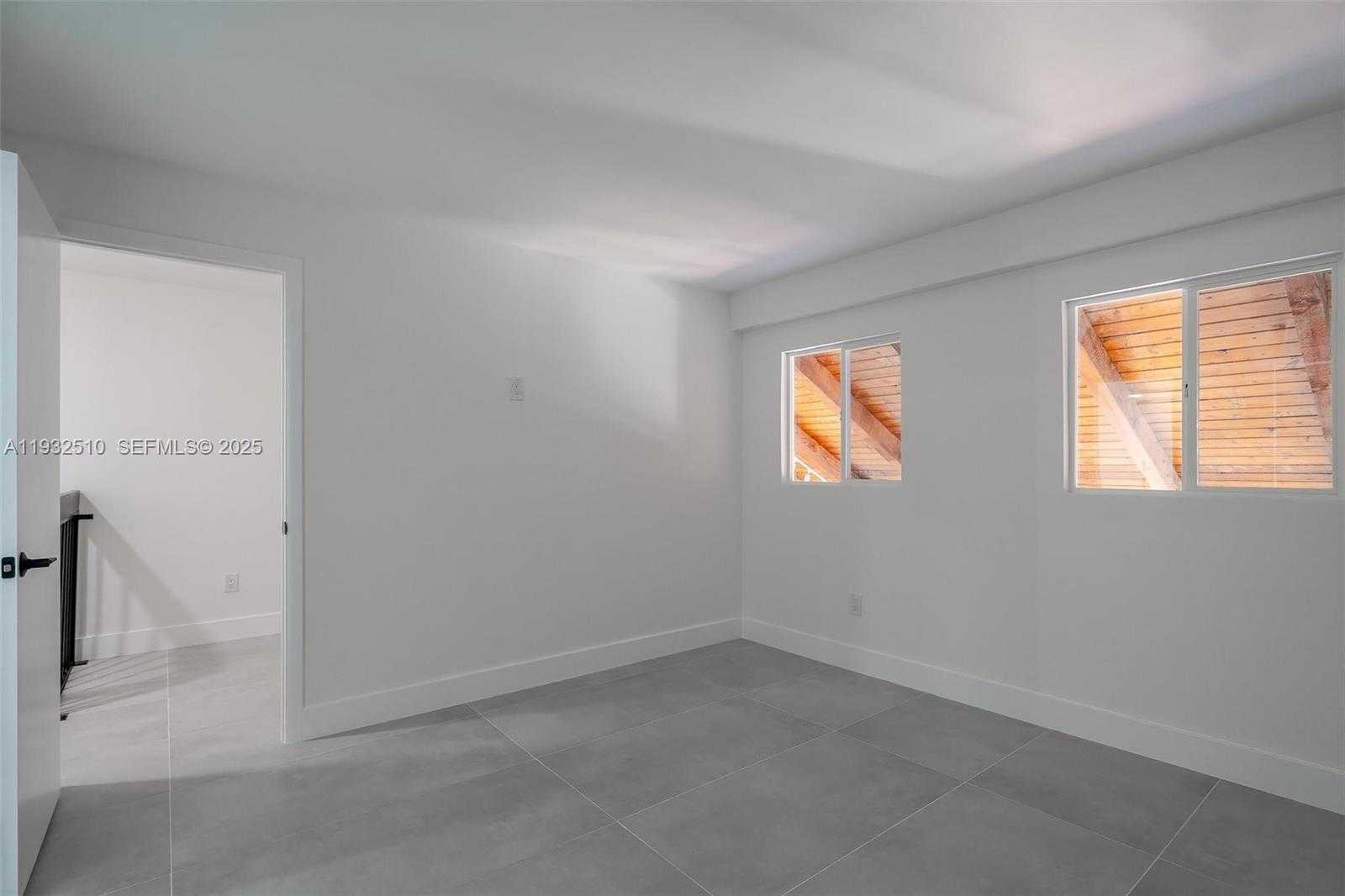 Small Image of 8708 SOUTH WEST 79TH PL #8708, Miami Number 40