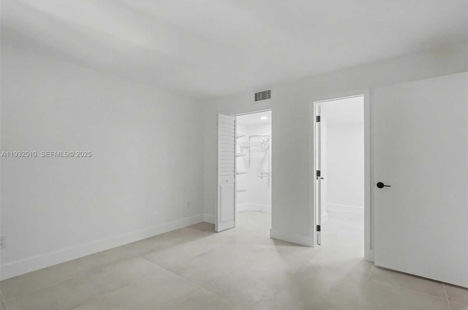 Small Image of 8708 SOUTH WEST 79TH PL #8708, Miami Number 41