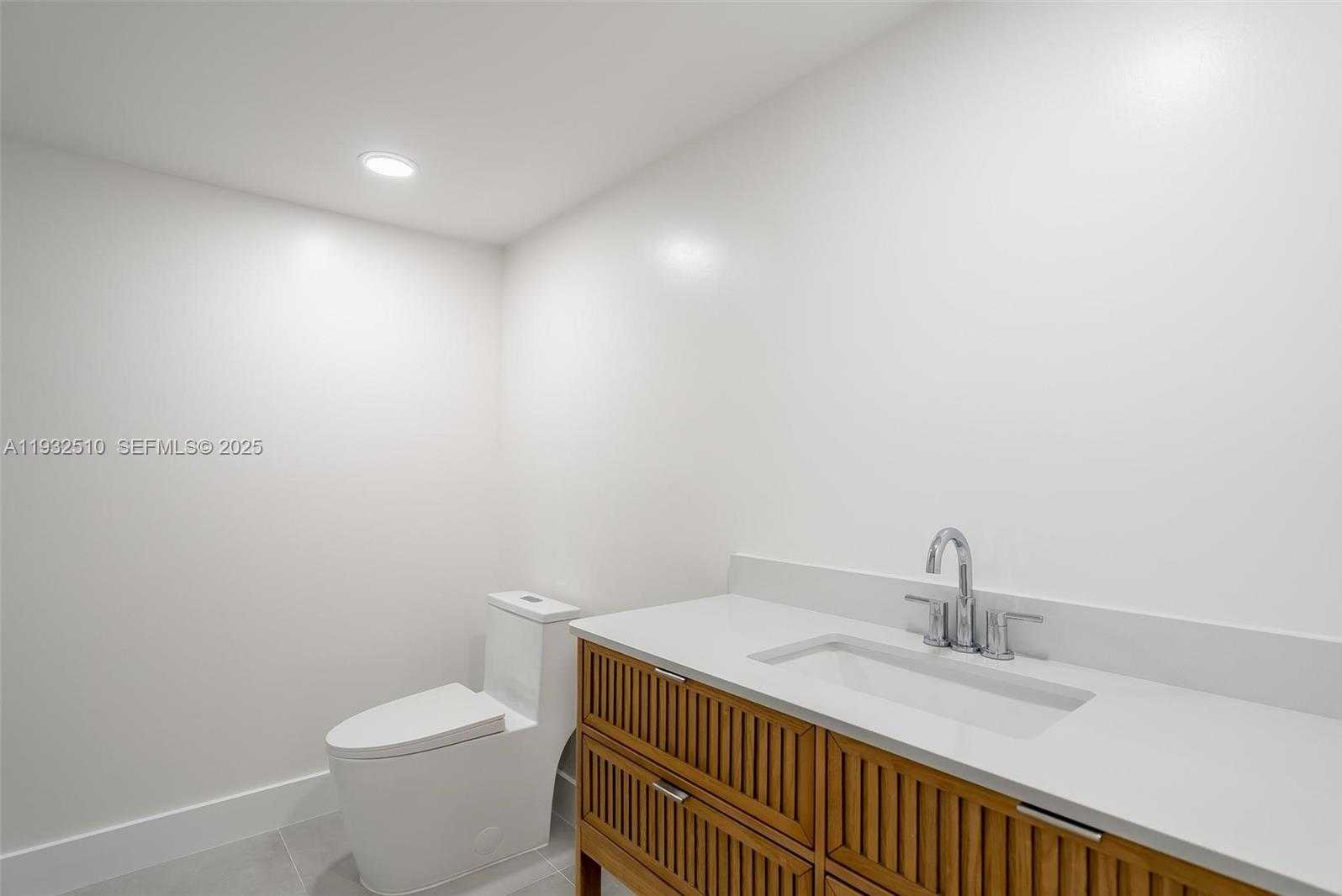 Small Image of 8708 SOUTH WEST 79TH PL #8708, Miami Number 43