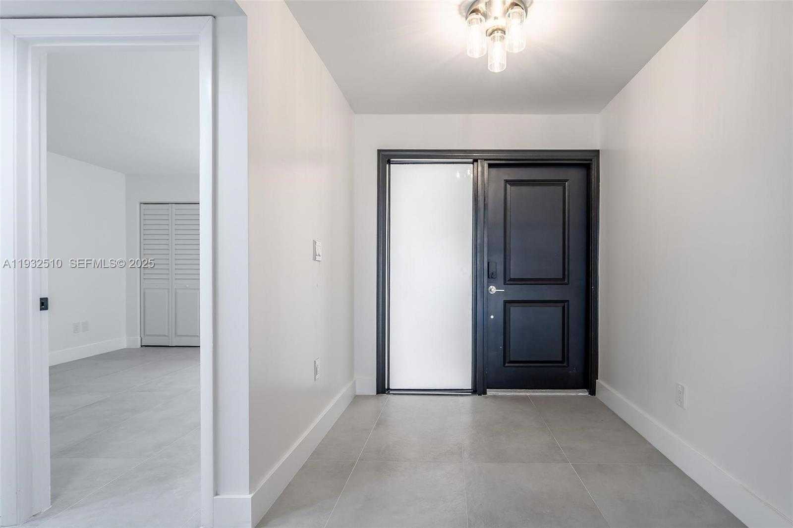 Small Image of 8708 SOUTH WEST 79TH PL #8708, Miami Number 7