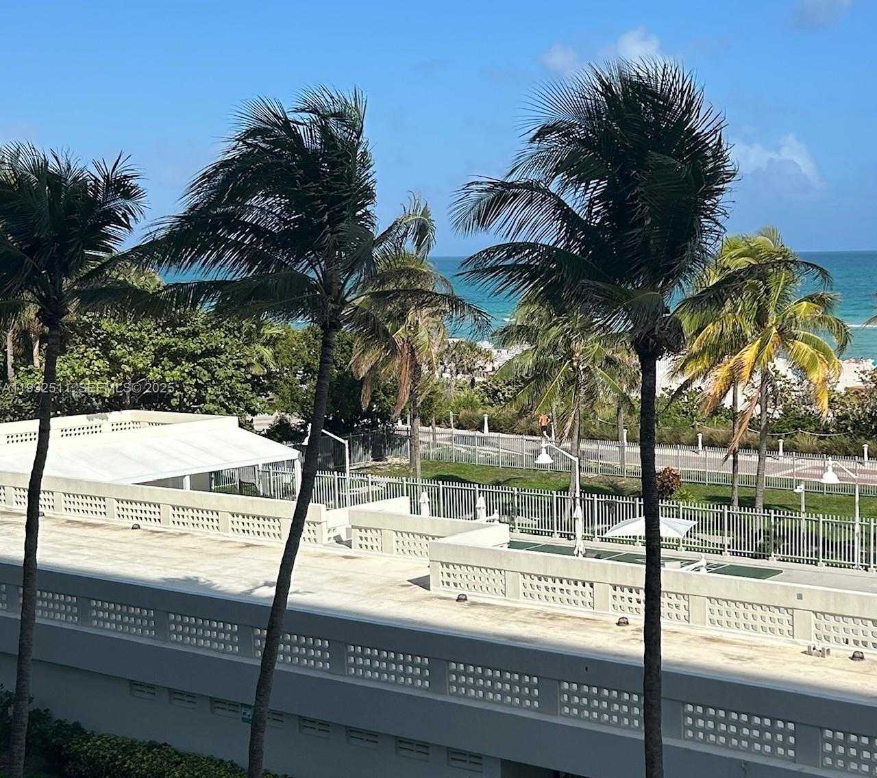 Small Image of 2899 COLLINS AVE #637, Miami Beach Number 16