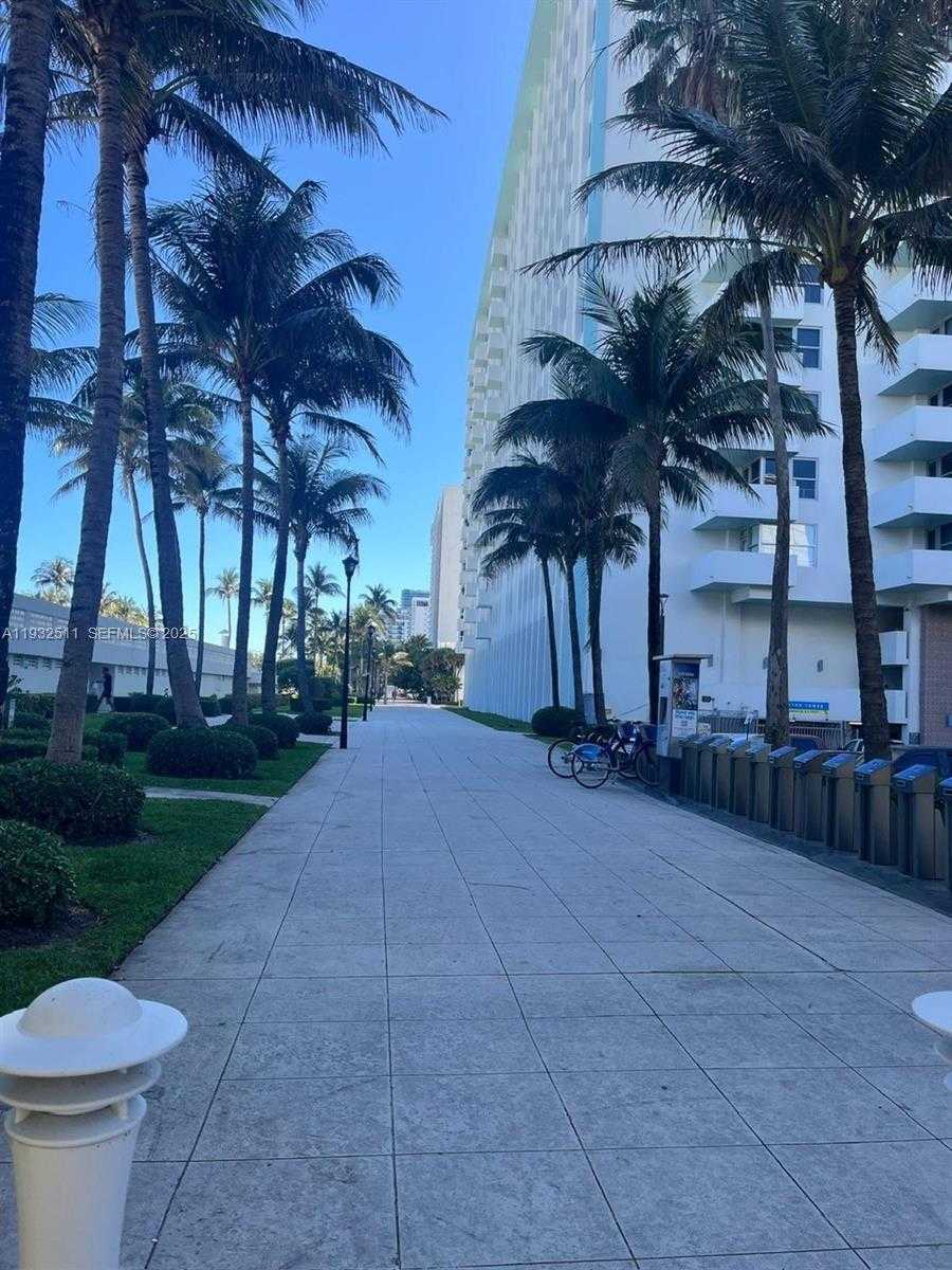 Small Image of 2899 COLLINS AVE #637, Miami Beach Number 18