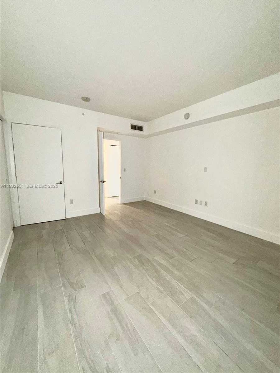 Small Image of 1010 SOUTH WEST 2ND AVE #1405, Miami Number 9