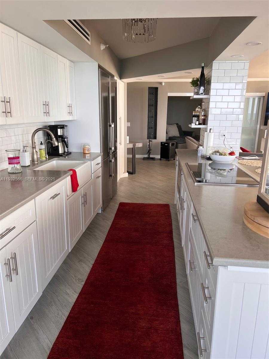 Small Image of 16711 COLLINS AVE #808, Sunny Isles Beach Number 10