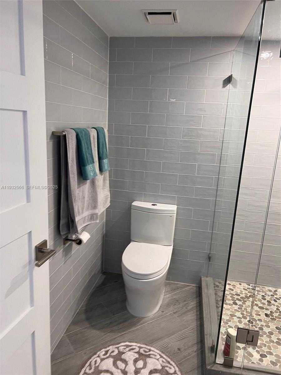 Small Image of 16711 COLLINS AVE #808, Sunny Isles Beach Number 11