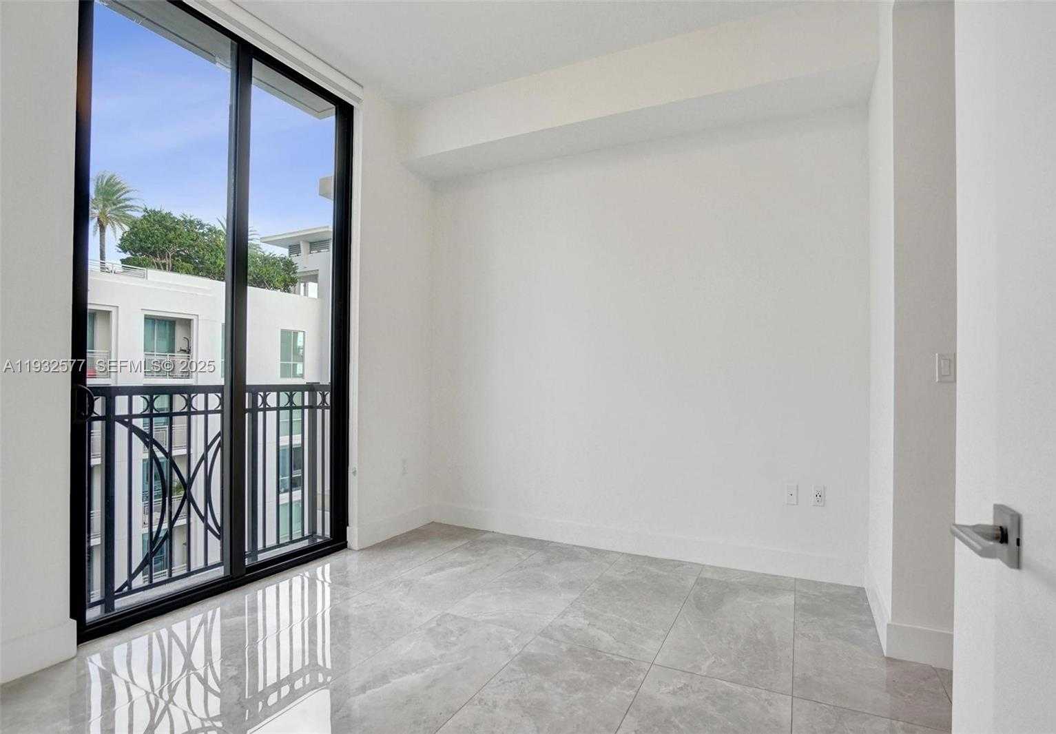 Small Image of 301 ALTARA AVE #LPH903, Coral Gables Number 21