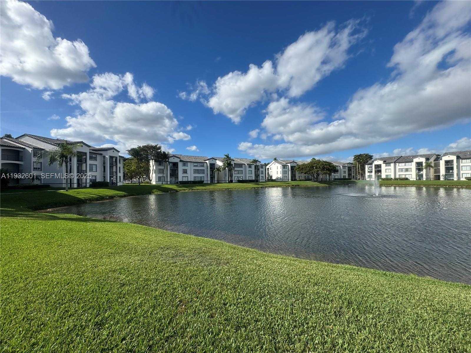 Small Image of 4370 NORTH WEST 107TH AVE #205, Doral Number 2