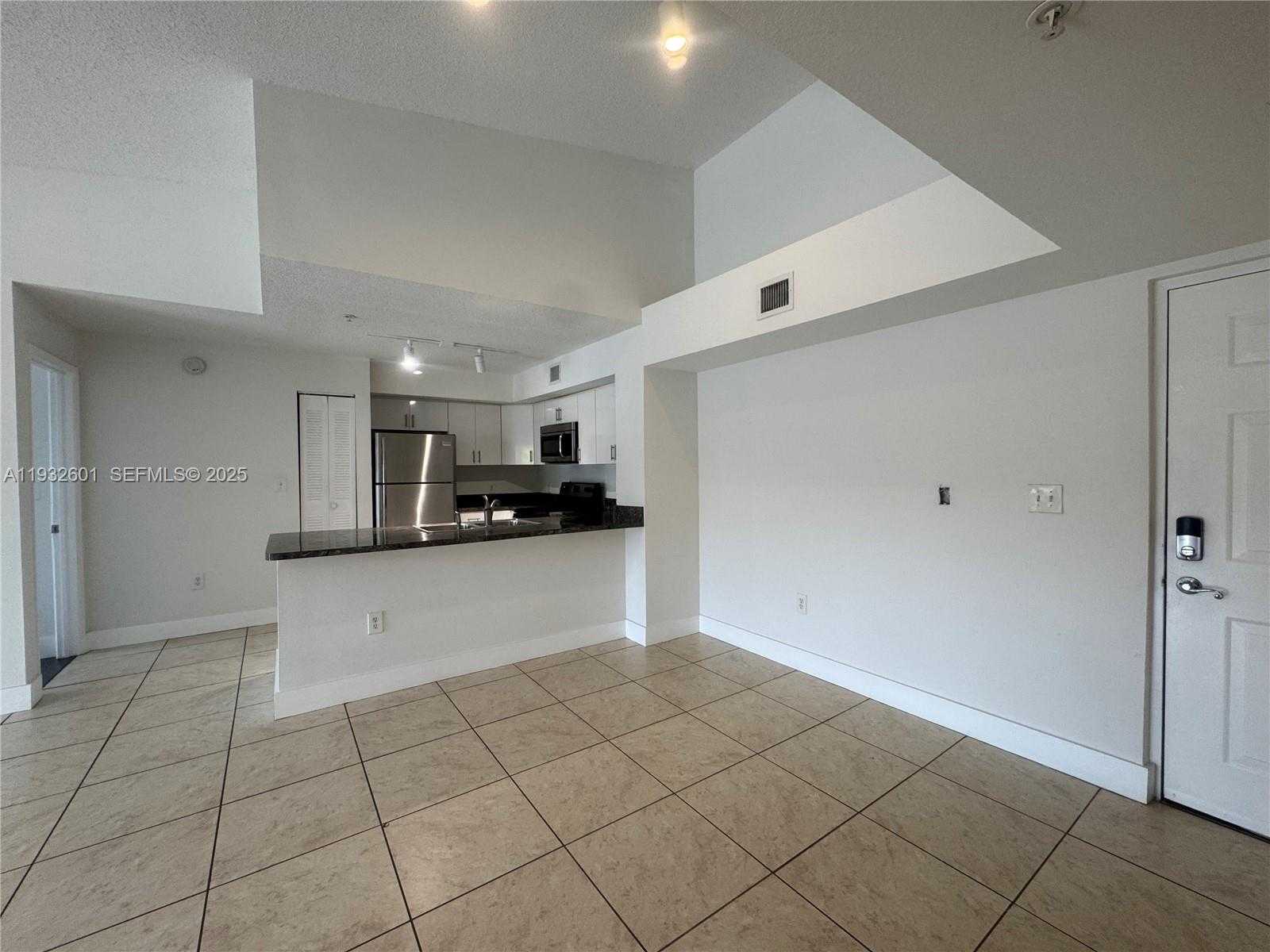 Small Image of 4370 NORTH WEST 107TH AVE #205, Doral Number 6