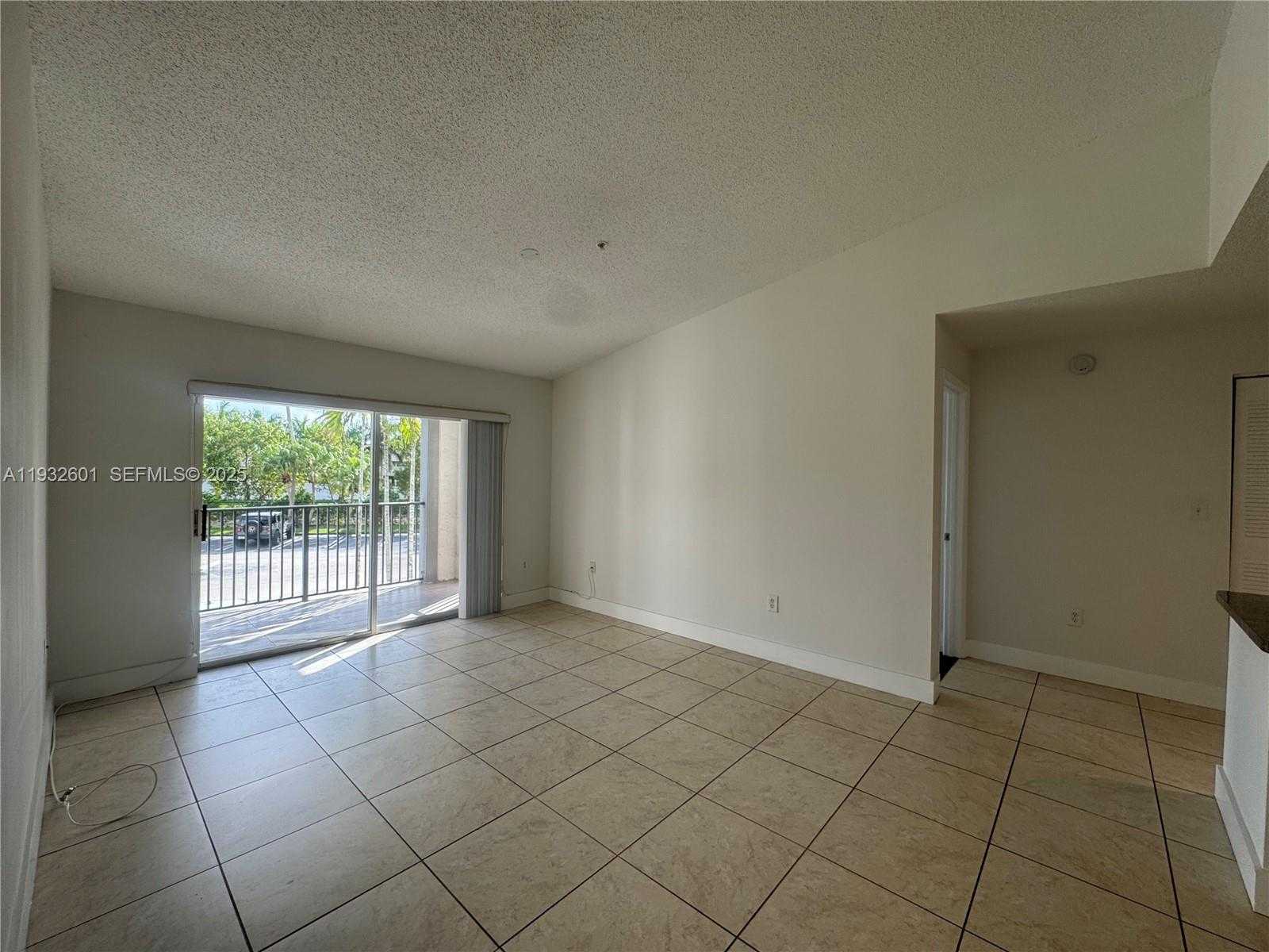 Small Image of 4370 NORTH WEST 107TH AVE #205, Doral Number 8