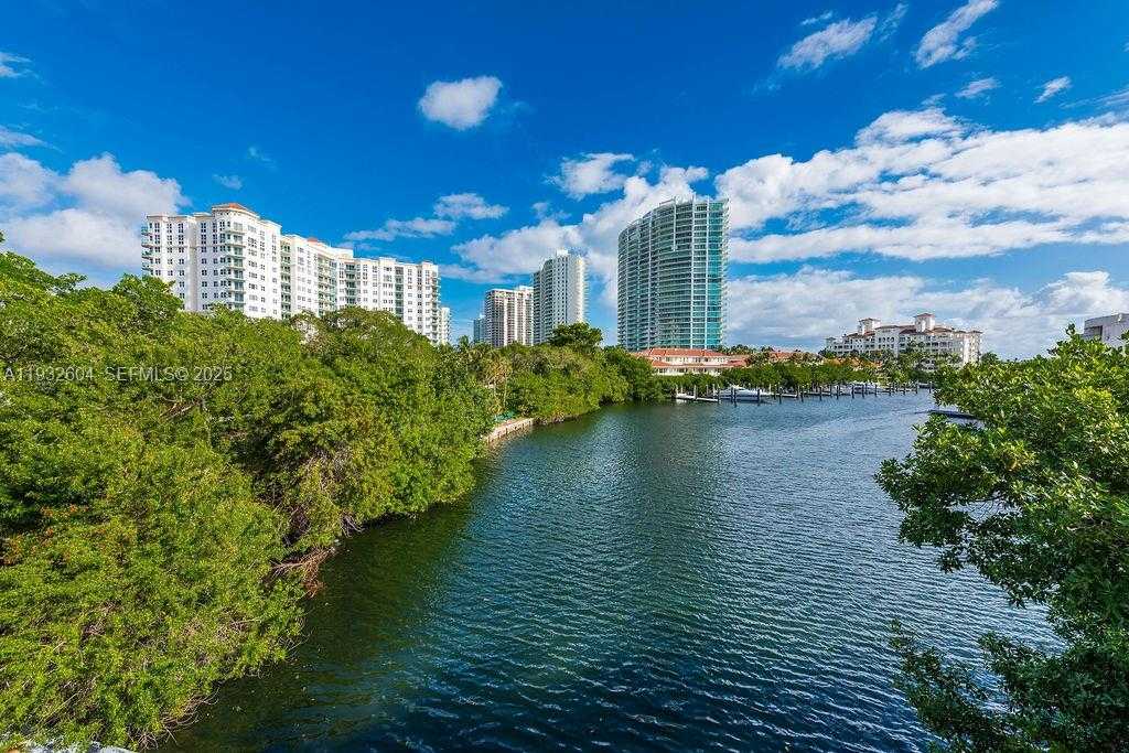 Small Image of 19999 EAST COUNTRY CLUB DR #1302, Aventura Number 22