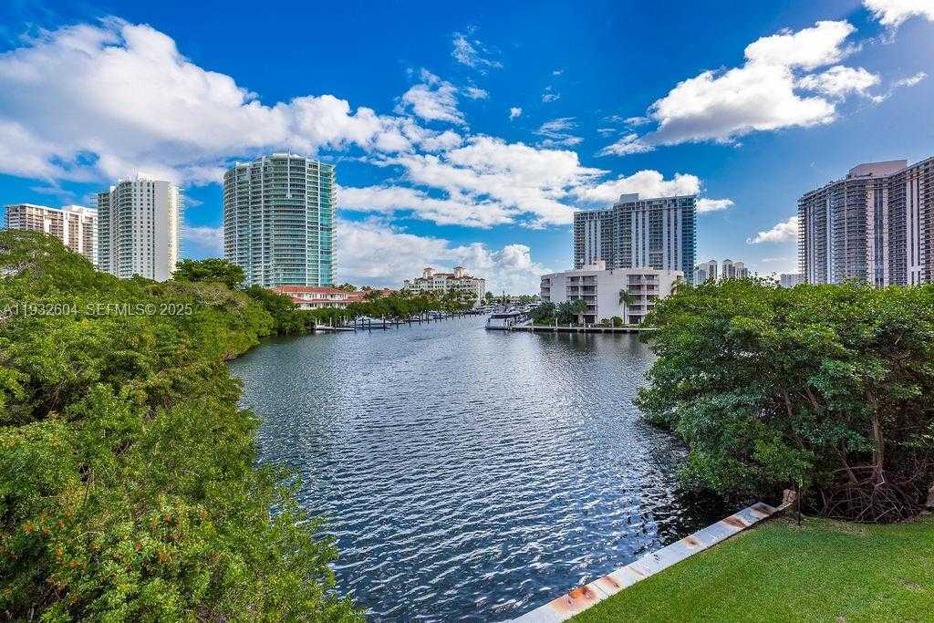 Small Image of 19999 EAST COUNTRY CLUB DR #1302, Aventura Number 24