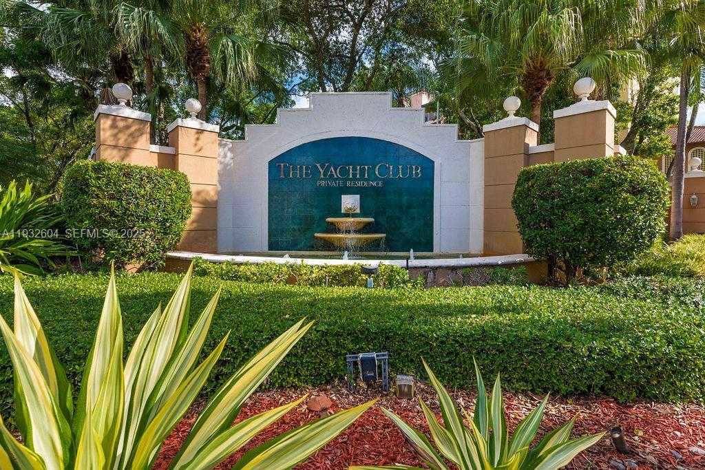 Small Image of 19999 EAST COUNTRY CLUB DR #1302, Aventura Number 37