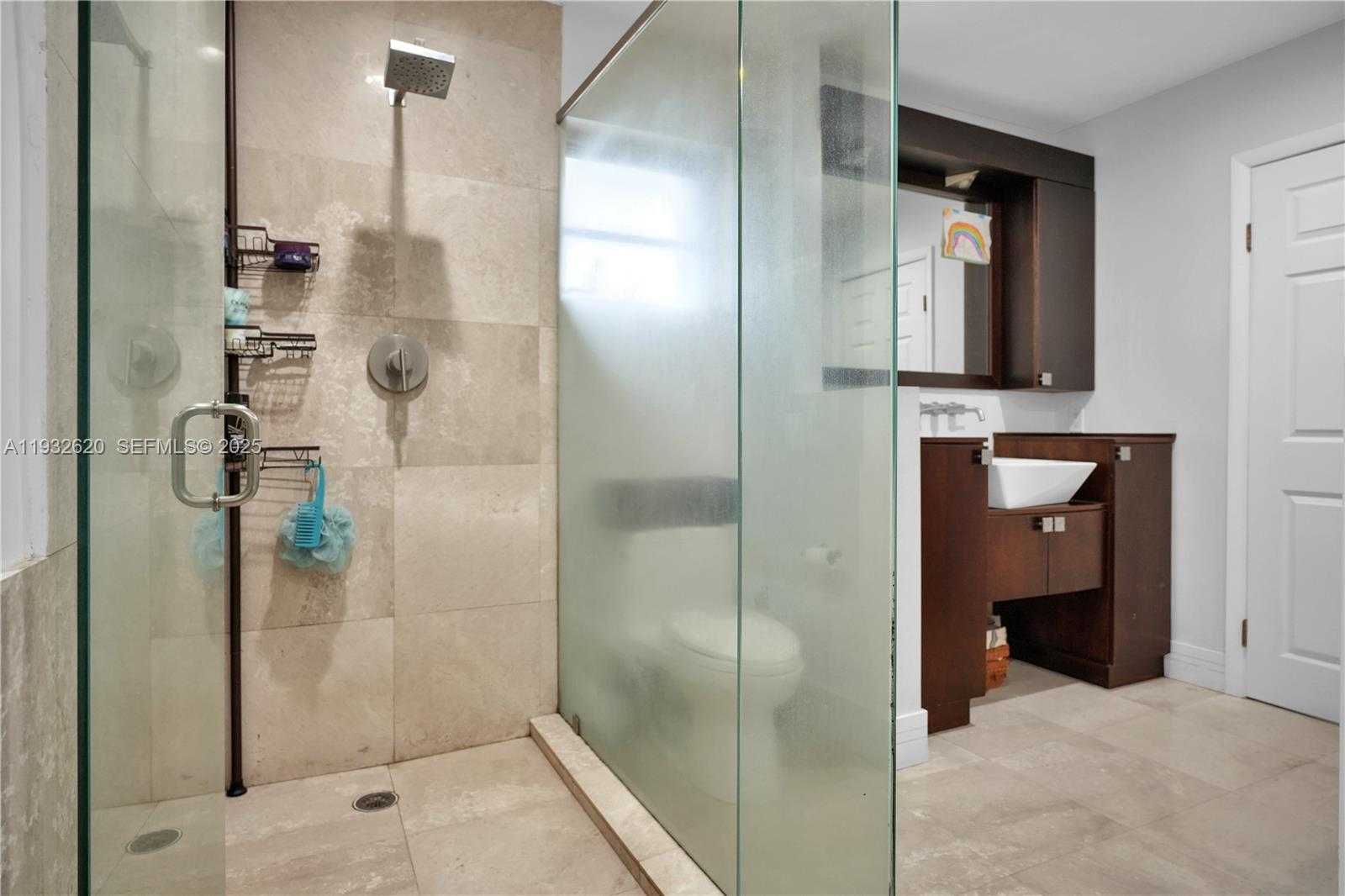 Small Image of 2101 NORTH EAST 211TH TER #., Miami Number 26