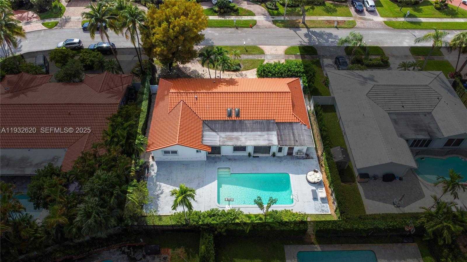 Small Image of 2101 NORTH EAST 211TH TER #., Miami Number 39