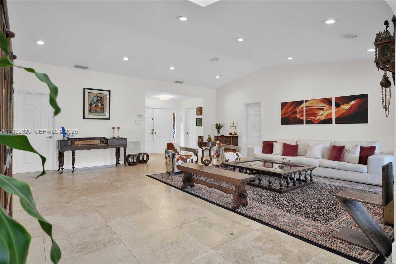 Small Image of 2101 NORTH EAST 211TH TER #., Miami Number 8