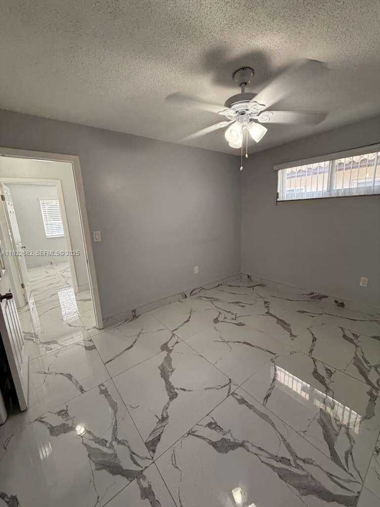 Small Image of 8701 NORTH WEST 109TH TER, Hialeah Gardens Number 13