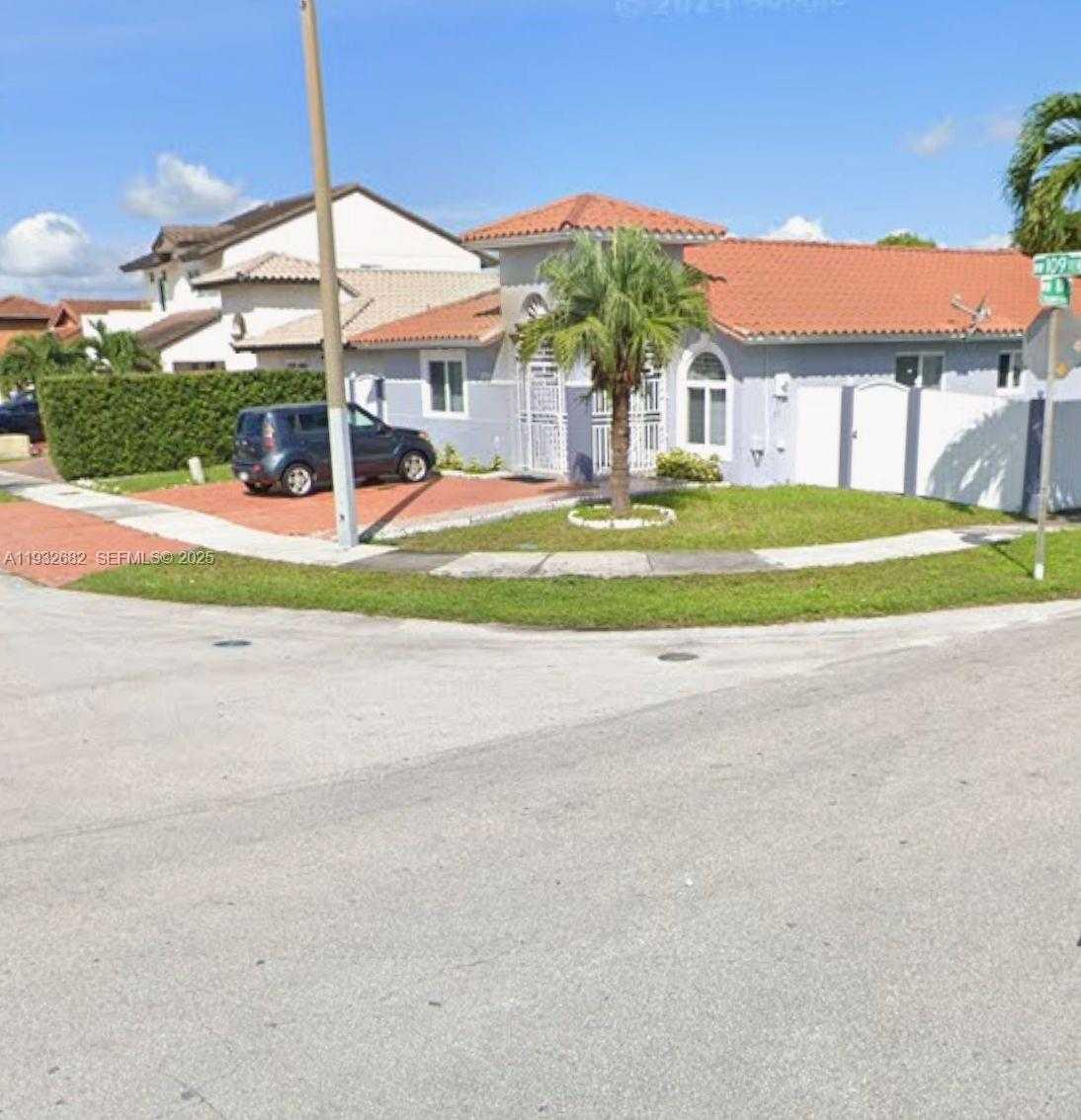 Small Image of 8701 NORTH WEST 109TH TER, Hialeah Gardens Number 2