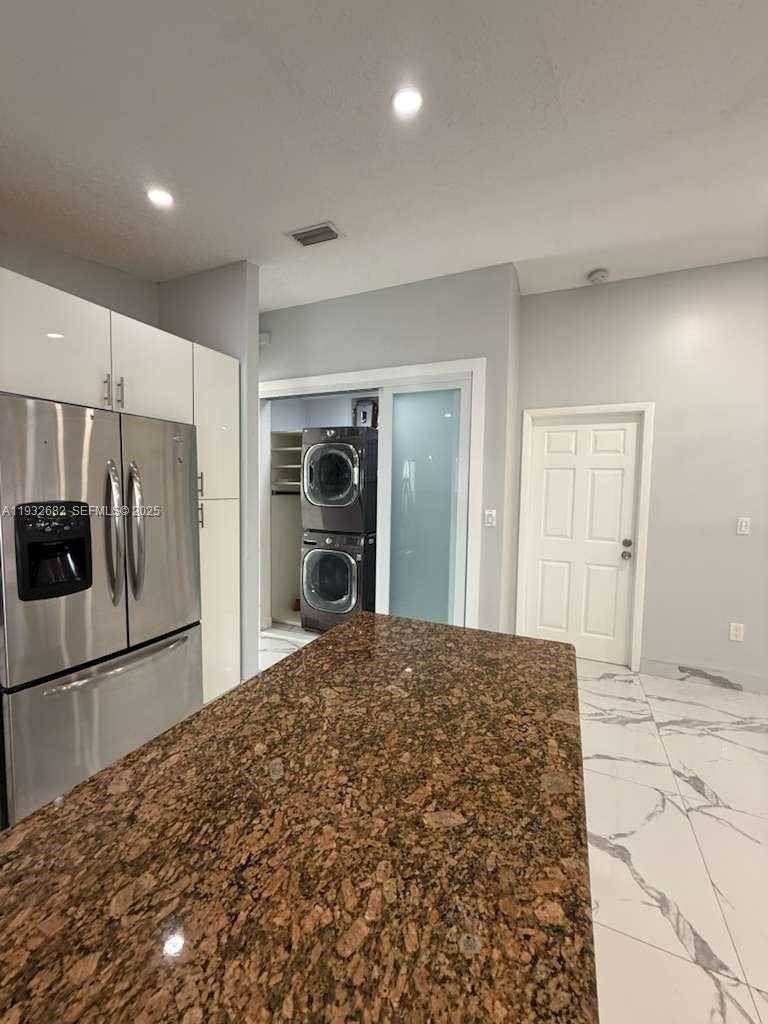 Small Image of 8701 NORTH WEST 109TH TER, Hialeah Gardens Number 23