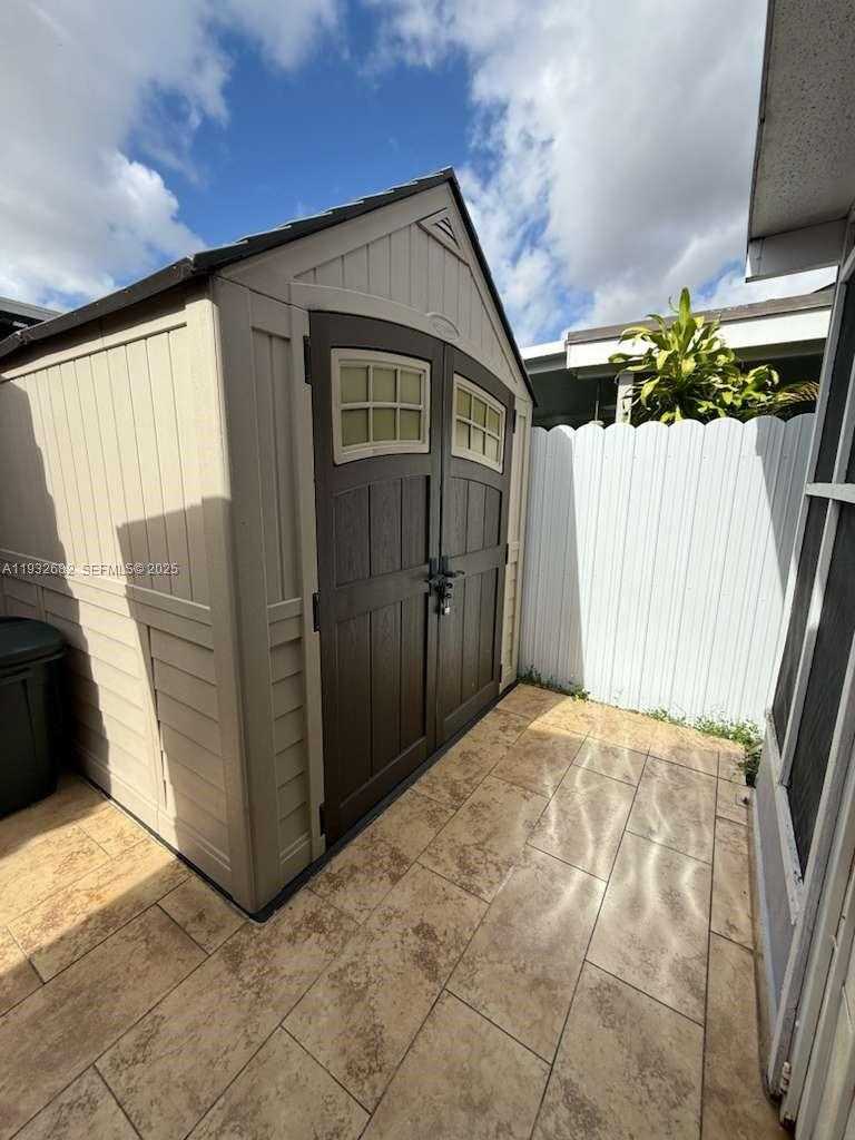 Small Image of 8701 NORTH WEST 109TH TER, Hialeah Gardens Number 32