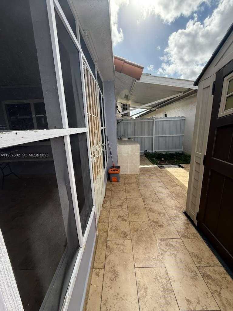 Small Image of 8701 NORTH WEST 109TH TER, Hialeah Gardens Number 33