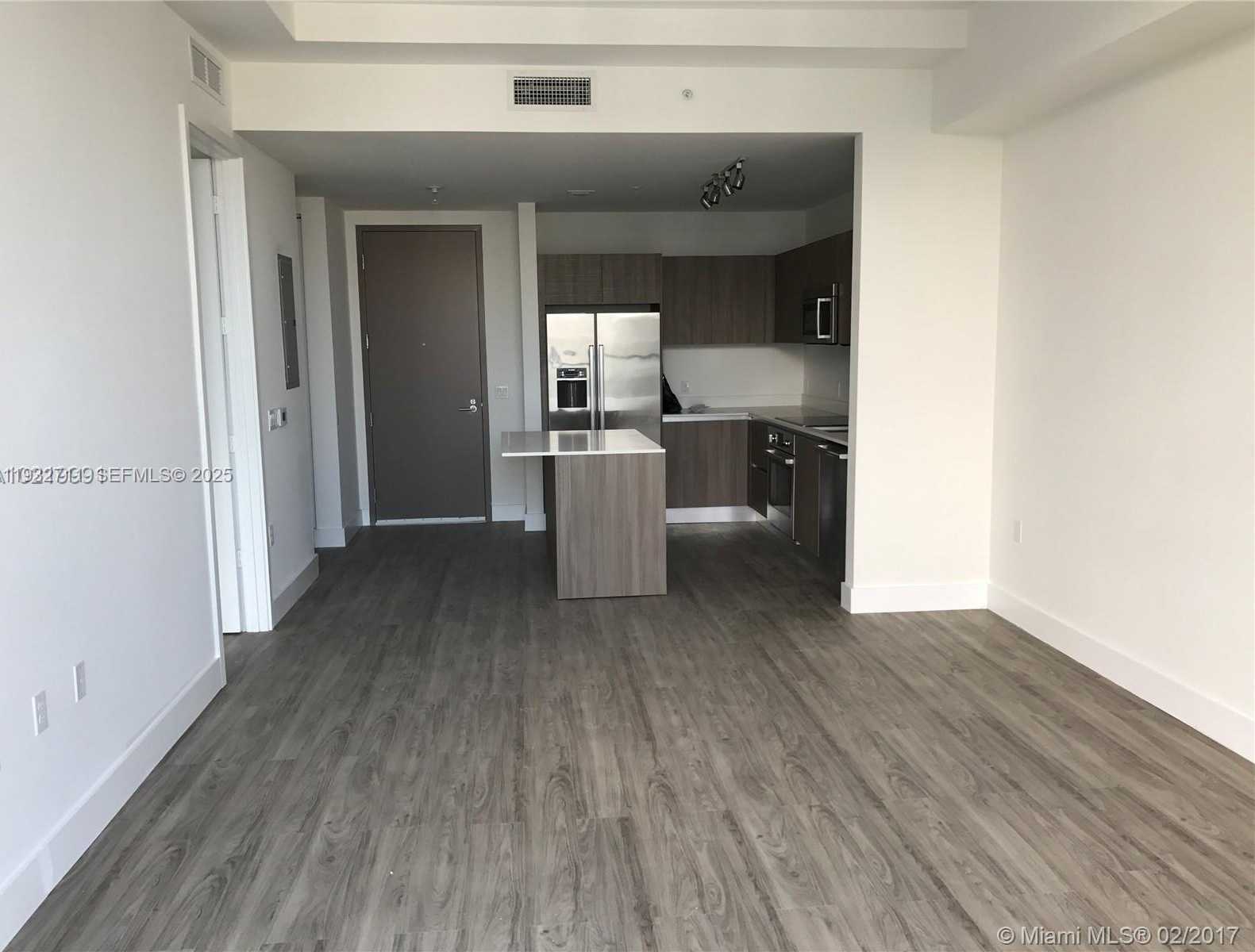 Small Image of 201 SOUTH WEST 17TH RD #804, Miami Number 4