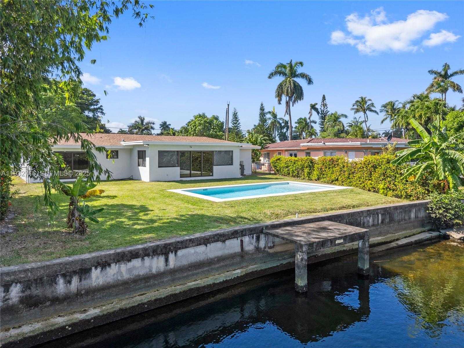 Small Image of 317 NORTH 31ST AVE, Hollywood Number 11