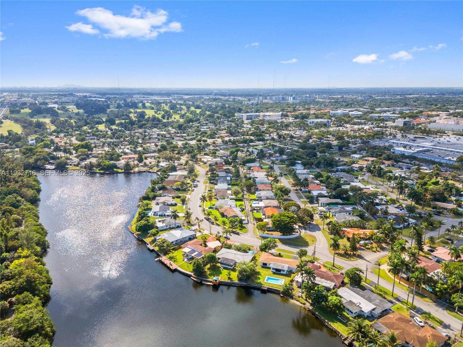 Small Image of 317 NORTH 31ST AVE, Hollywood Number 17