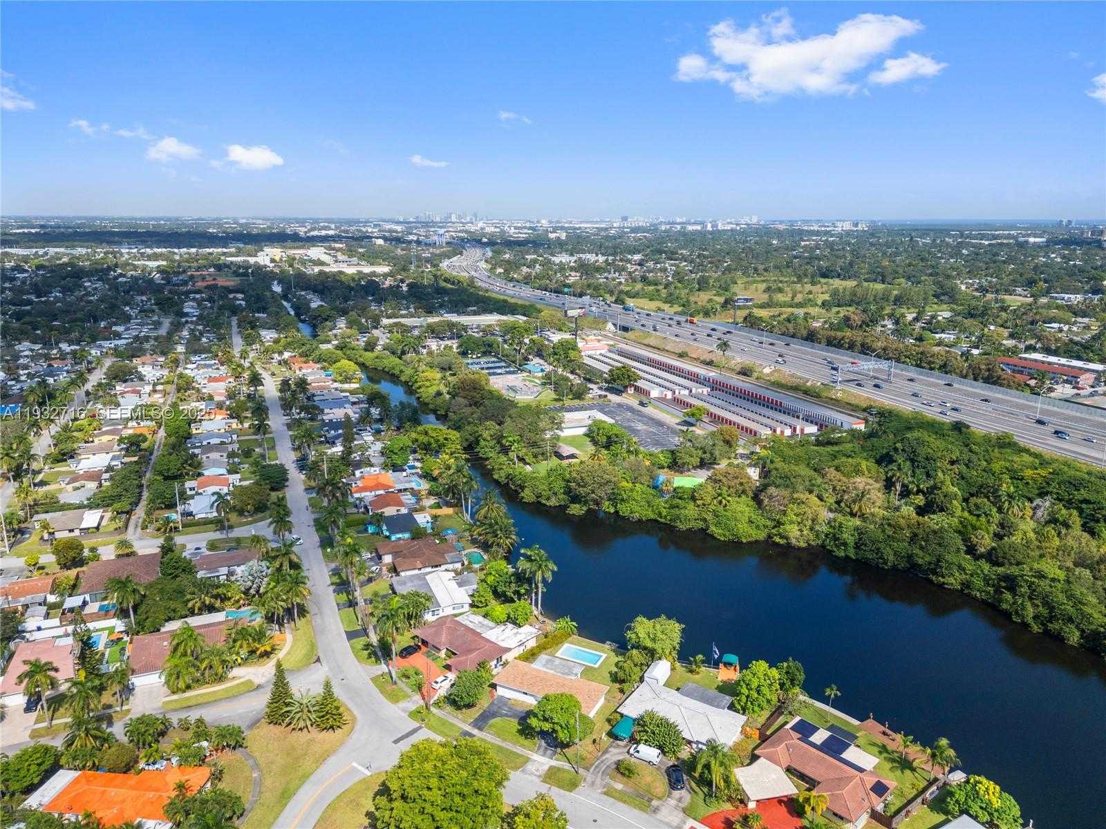 Small Image of 317 NORTH 31ST AVE, Hollywood Number 20