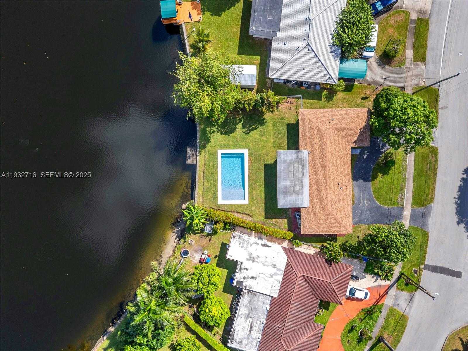 Small Image of 317 NORTH 31ST AVE, Hollywood Number 3