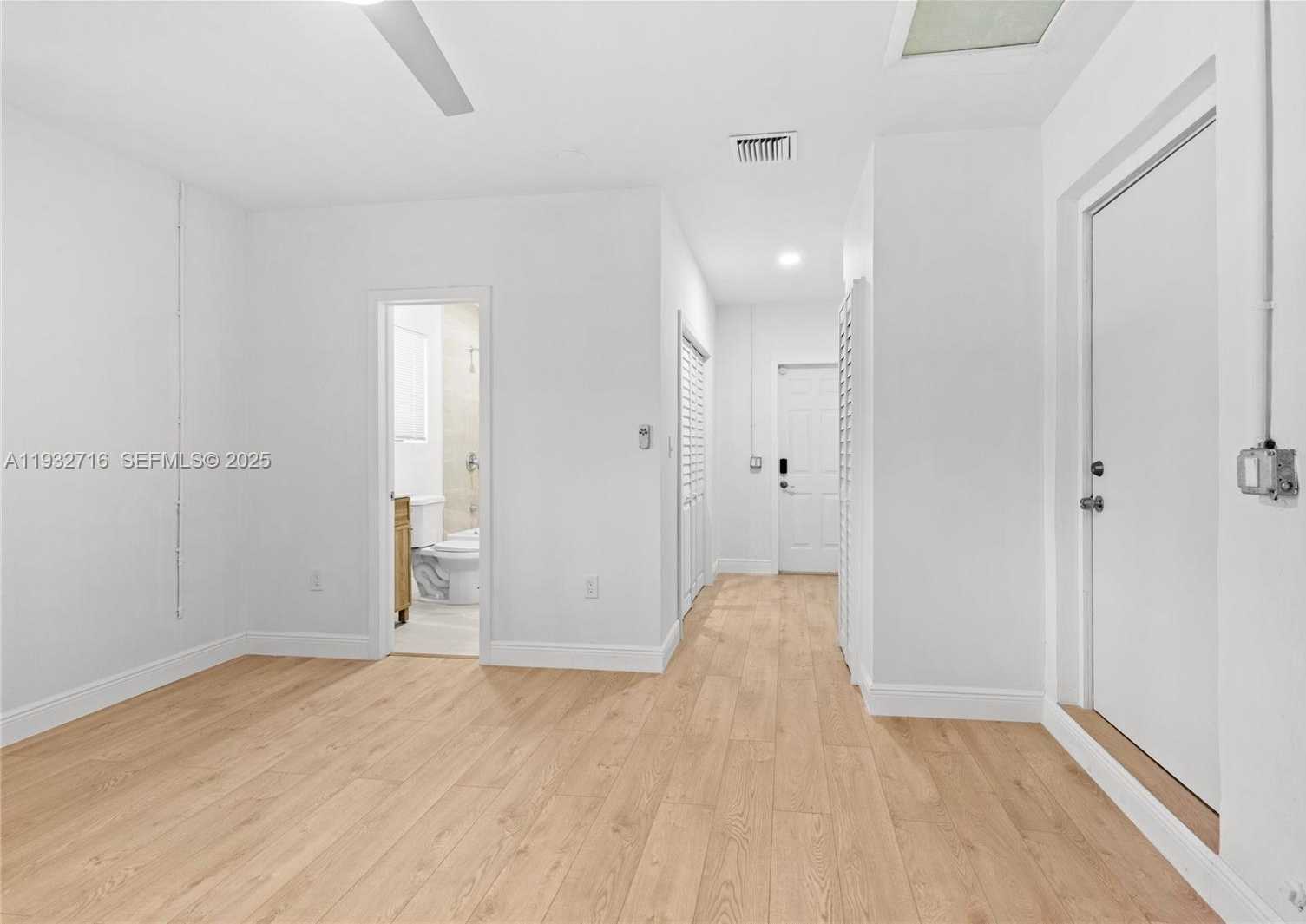 Small Image of 317 NORTH 31ST AVE, Hollywood Number 33